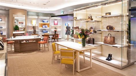 is louis vuitton cheaper in dubai airport|louis vuitton dubai website.